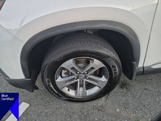 Used 2025 Honda Pilot EX-L image 10