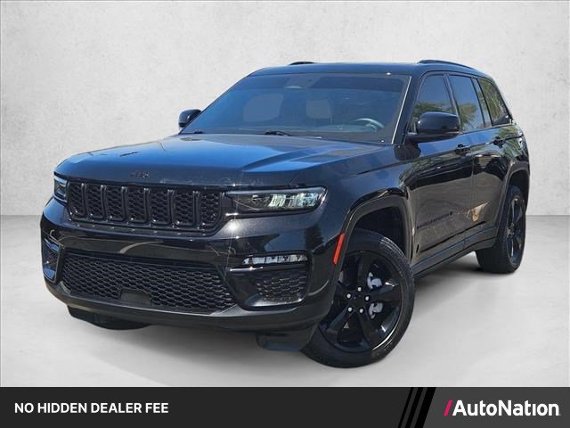 Used 2023 Jeep Grand Cherokee Limited w/ Black Appearance Package AWD/4WD image 1