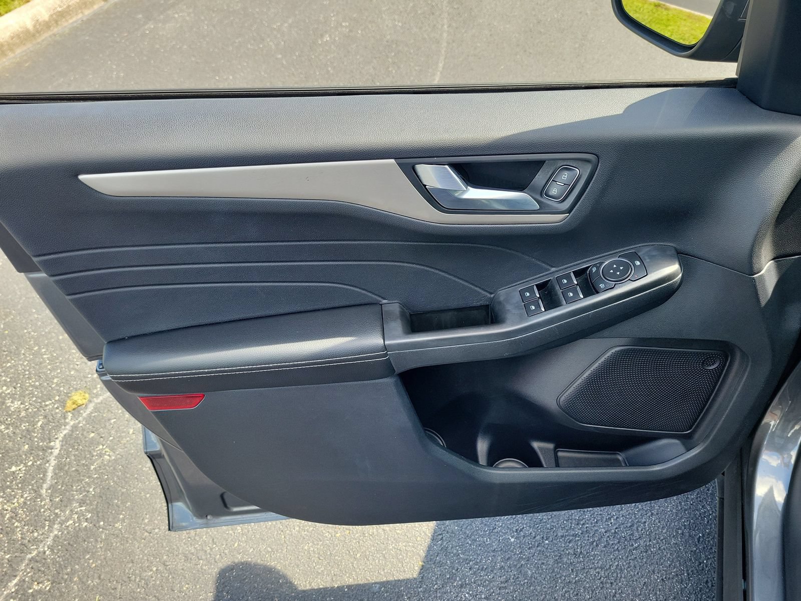 Certified 2022 Ford Escape SEL FWD image 14