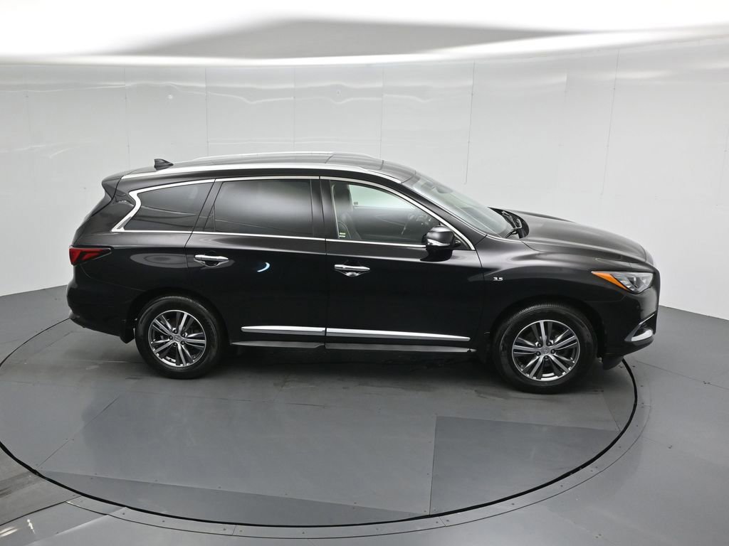 Used 2019 INFINITI QX60 Luxe w/ Essential Package image 12