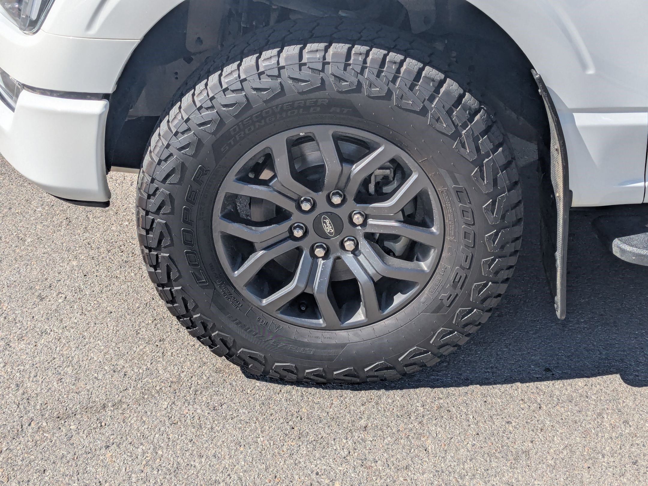 Certified 2023 Ford F150 Tremor w/ Equipment Group 402A High image 16