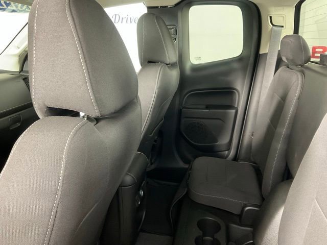 Used 2022 GMC Canyon Elevation image 15