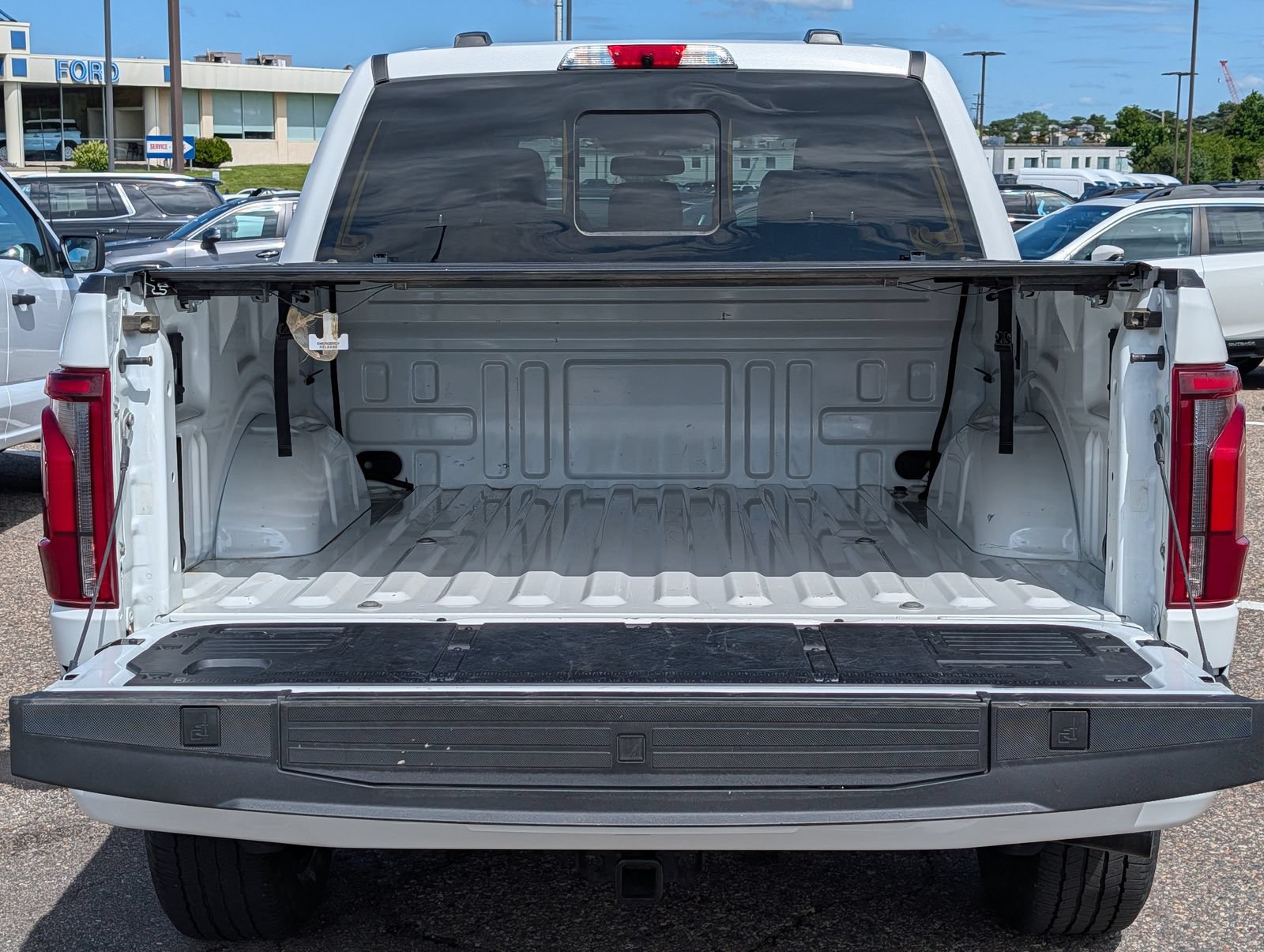 Certified 2024 Ford F150 Platinum w/ FX4 Off-Road Package AWD/4WD image 14