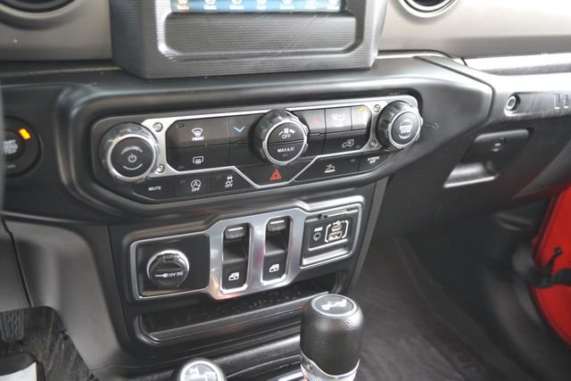 Used 2022 Jeep Wrangler Sport AWD/4WD image 23