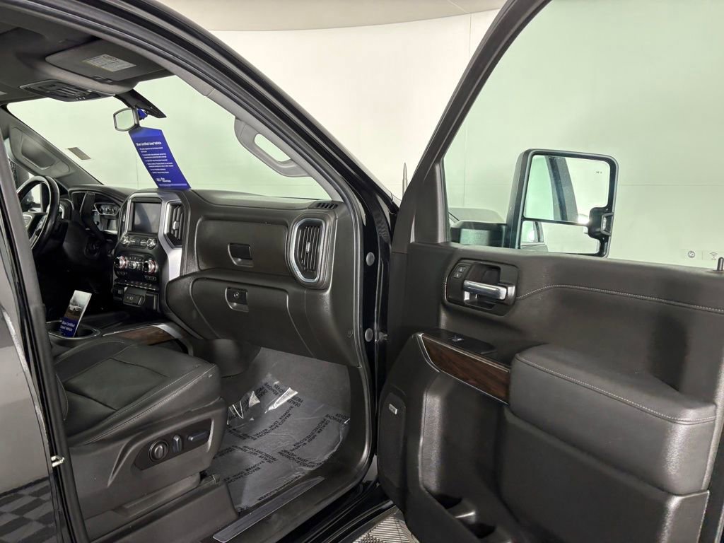 Used 2022 GMC Sierra 3500 SLT w/ SLT Premium Package image 36