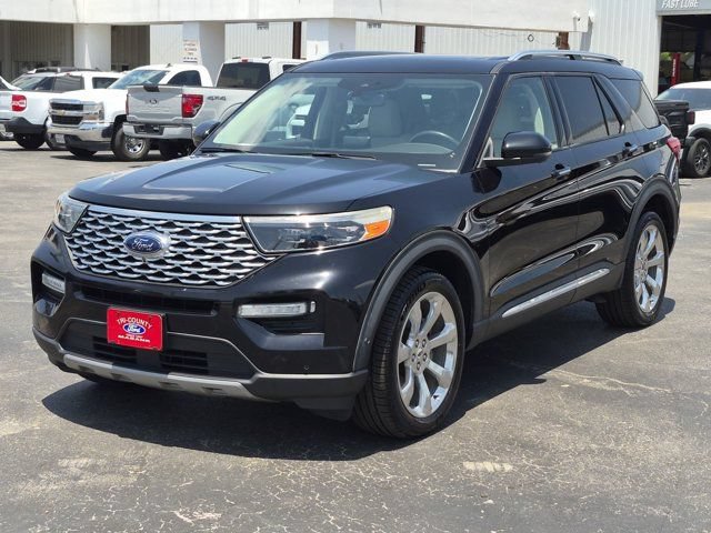 Certified 2020 Ford Explorer Platinum w/ Premium Technology Package AWD/4WD image 3