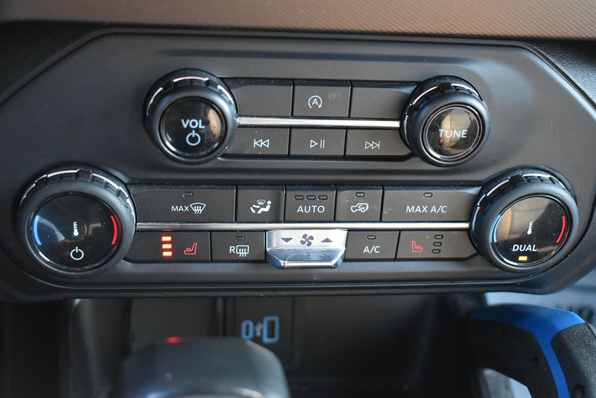 Certified 2022 Ford Bronco Outer Banks image 26