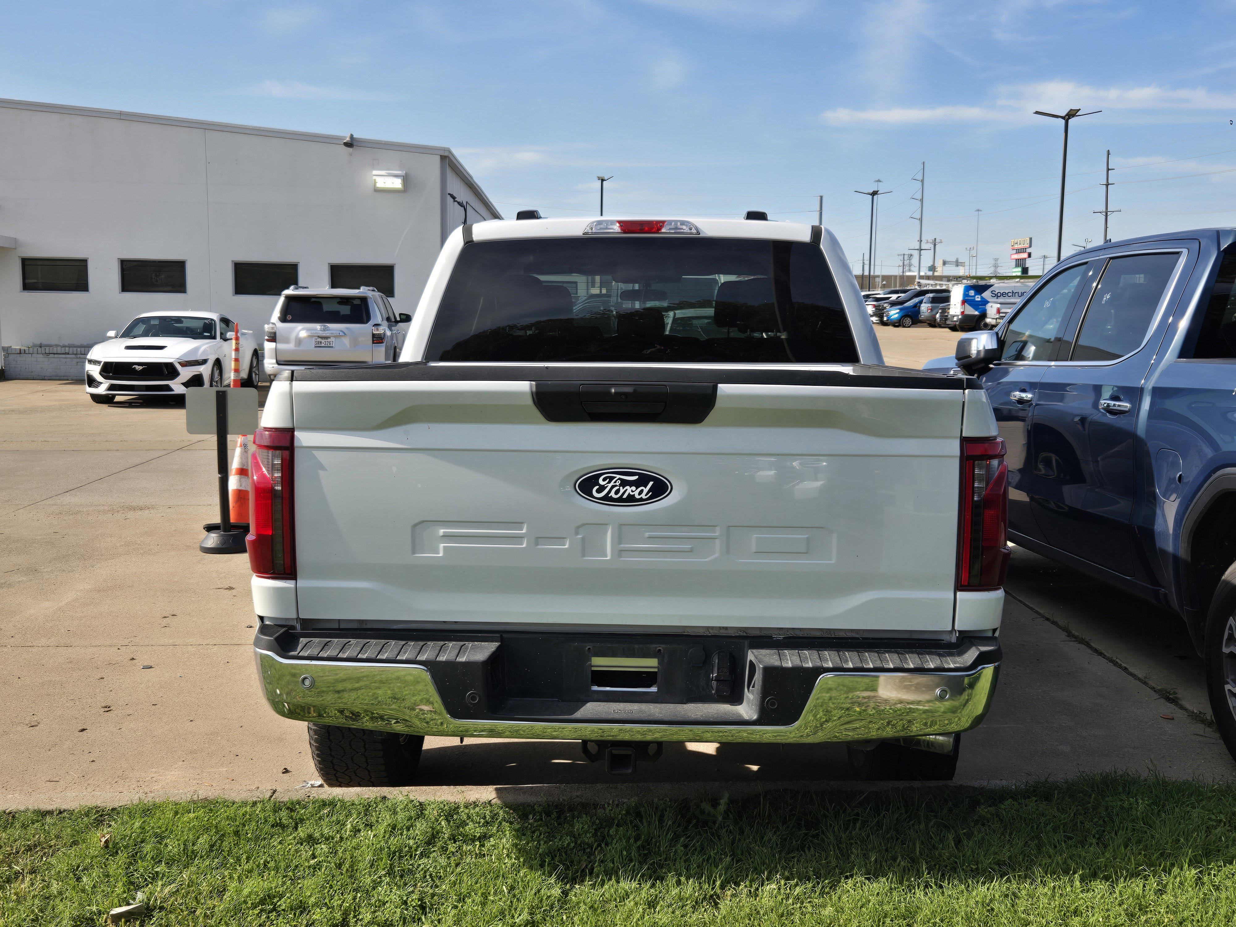 Certified 2025 Ford F150 XLT w/ Equipment Group 301A Standard AWD/4WD image 5