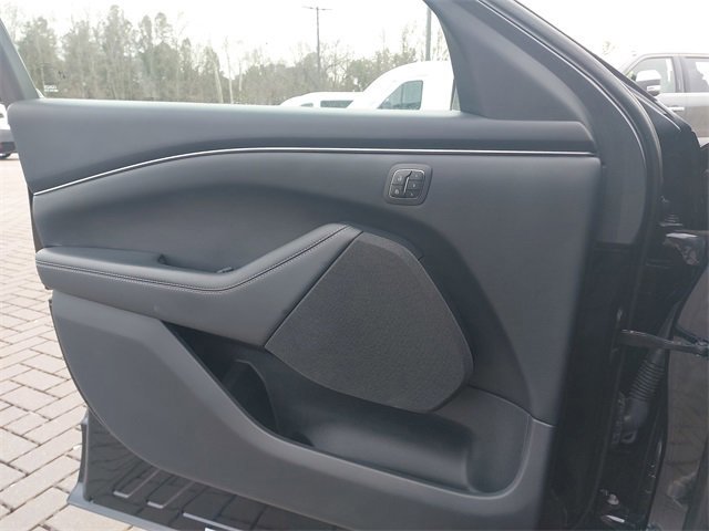 Certified 2021 Ford Mustang Mach-E California Route 1 image 26