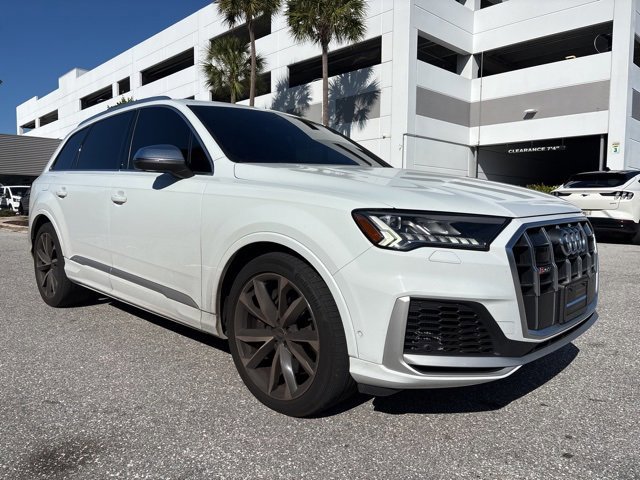Used 2021 Audi SQ7 Premium Plus w/ Driver Assistance Package image 5