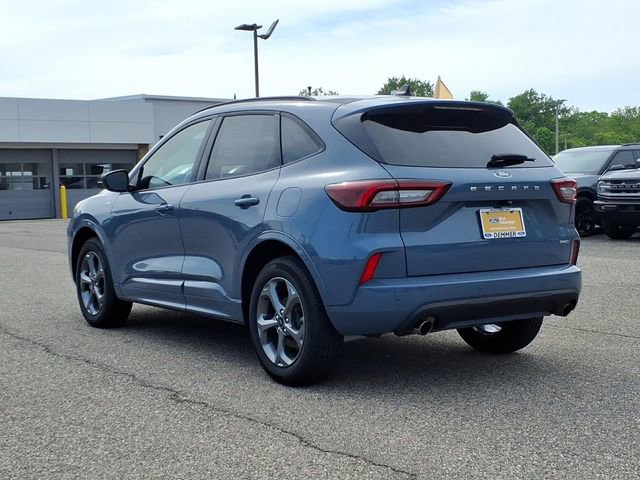 Certified 2024 Ford Escape ST-Line w/ Tech Pack #1 AWD/4WD image 4