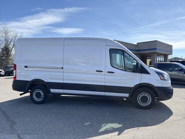 Certified 2023 Ford Transit 250 Medium Roof RWD image 4