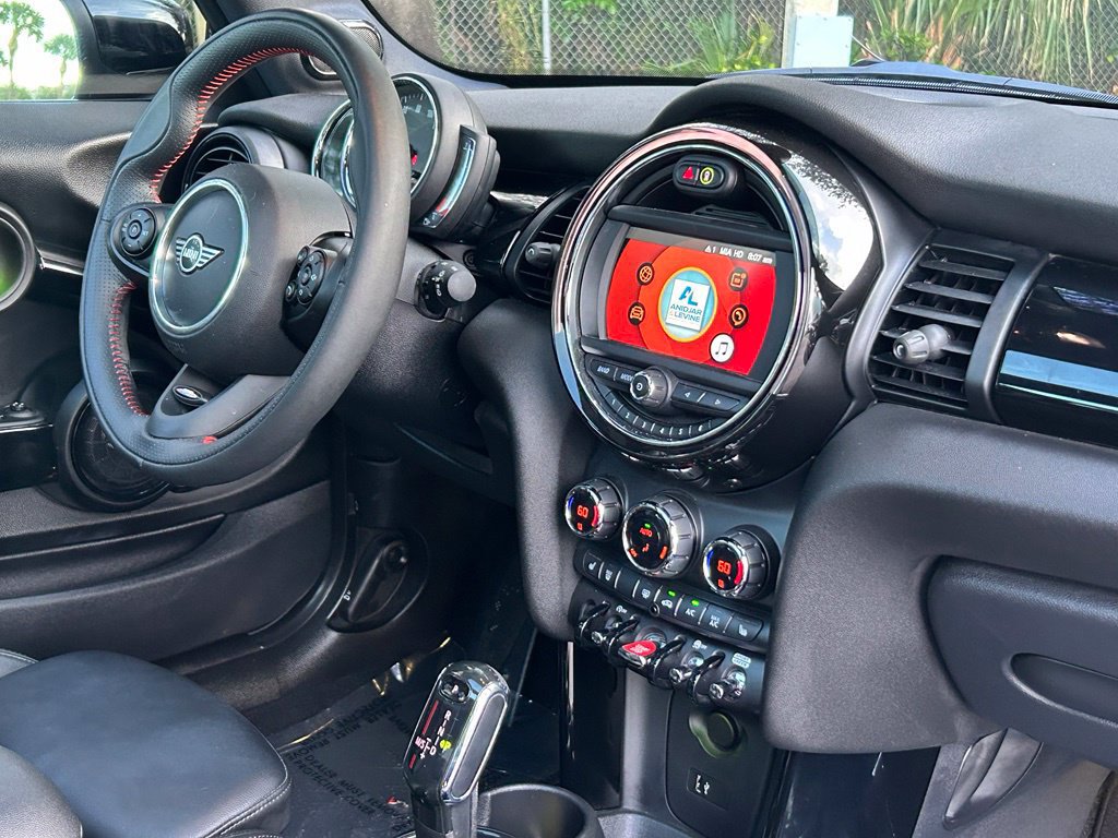 Used 2020 MINI Cooper S w/ Premium Package FWD image 29