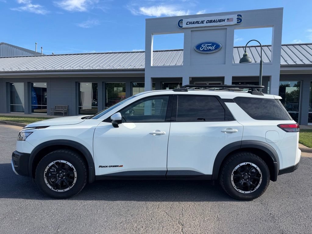 Used 2024 Nissan Pathfinder Rock Creek AWD/4WD image 2