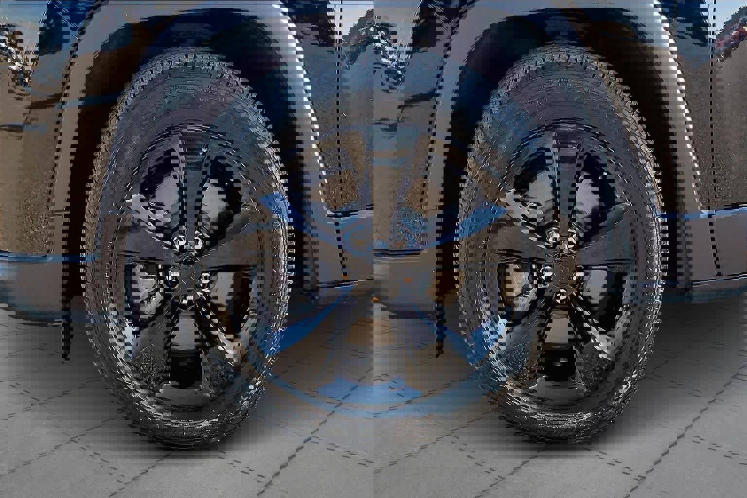 Used 2021 Jeep Cherokee Latitude Plus image 13