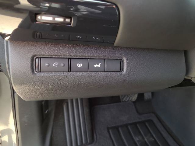 Used 2025 Nissan Pathfinder SV FWD image 25