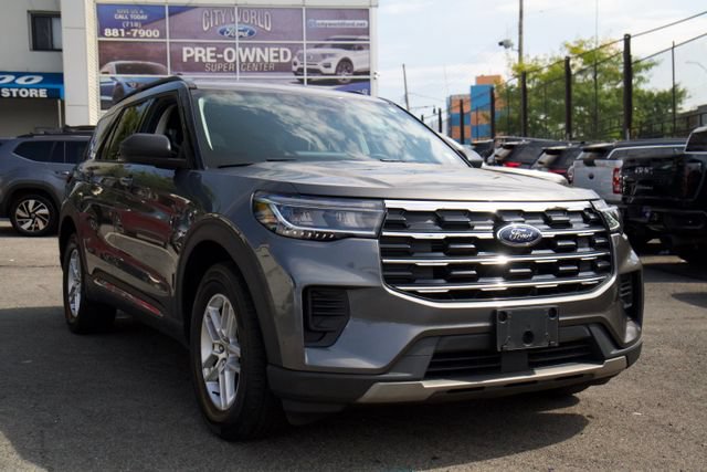 Certified 2025 Ford Explorer Active AWD/4WD image 1