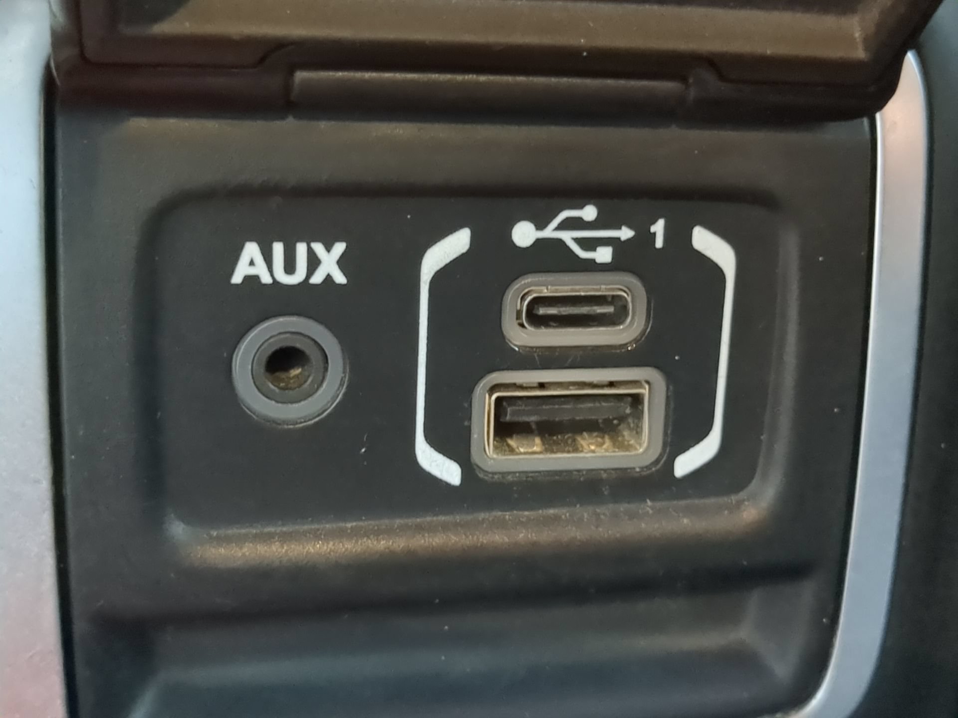 Used 2019 Jeep Wrangler Unlimited Rubicon AWD/4WD image 60