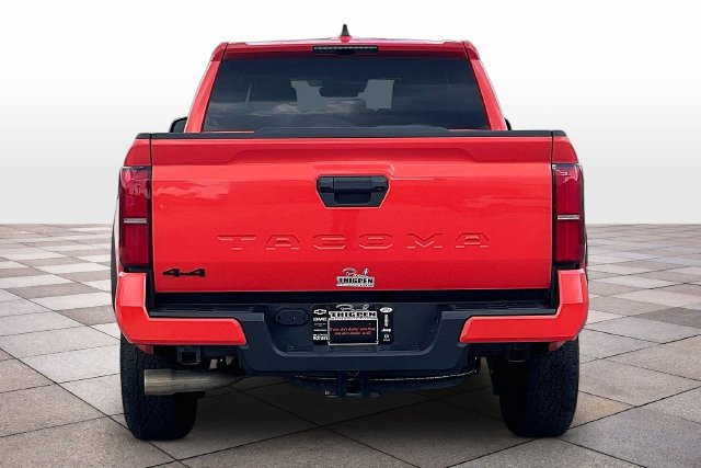 Used 2024 Toyota Tacoma TRD Off-Road AWD/4WD image 4