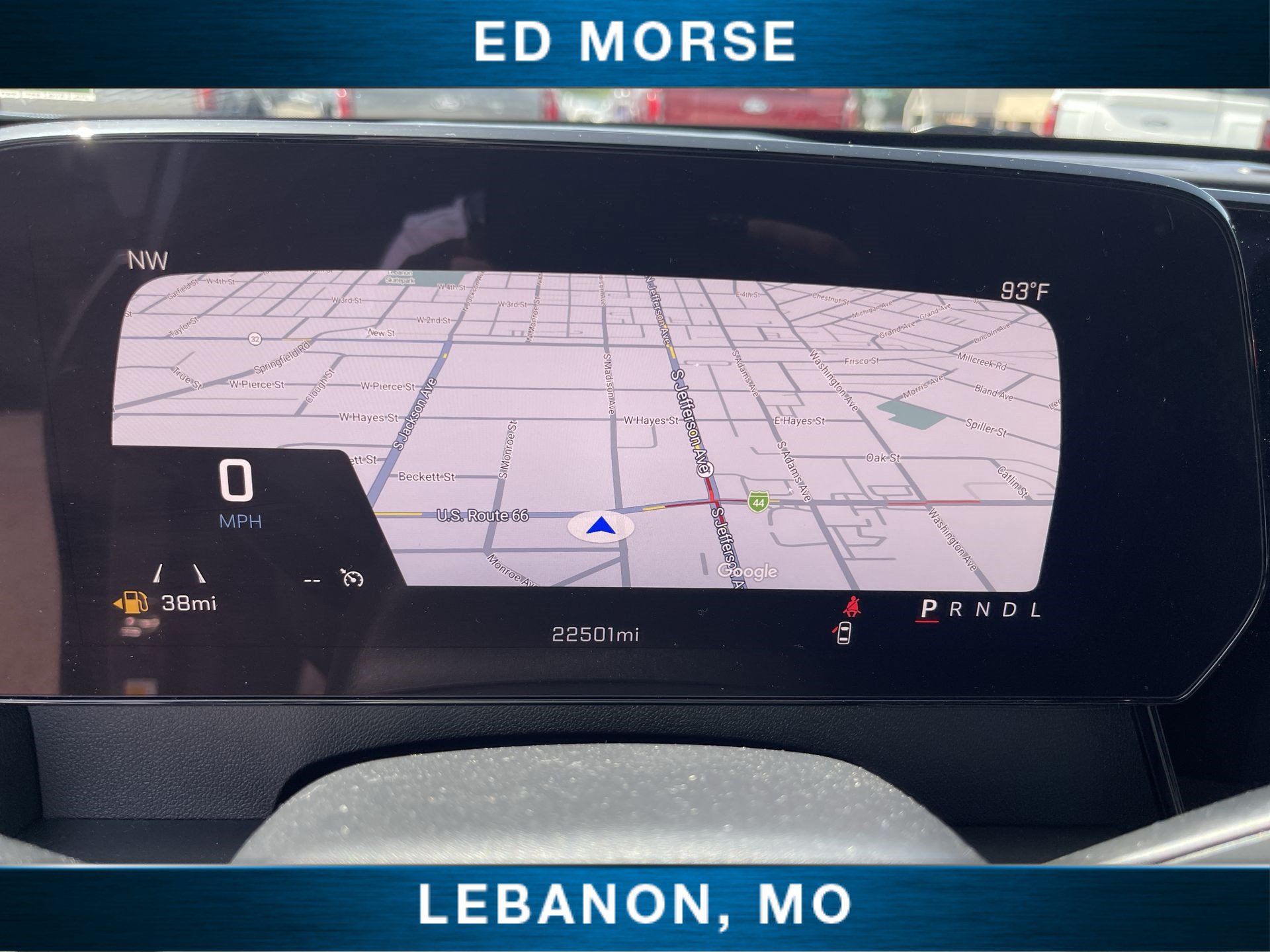 Used 2025 Chevrolet Traverse LT FWD image 14