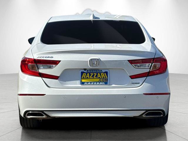 Used 2018 Honda Accord Touring image 4