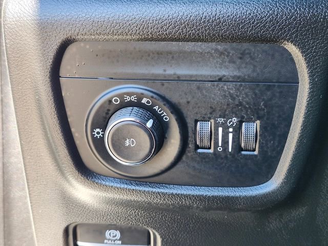 Used 2023 Jeep Grand Cherokee L Summit w/ Advanced Protech Group IV image 25