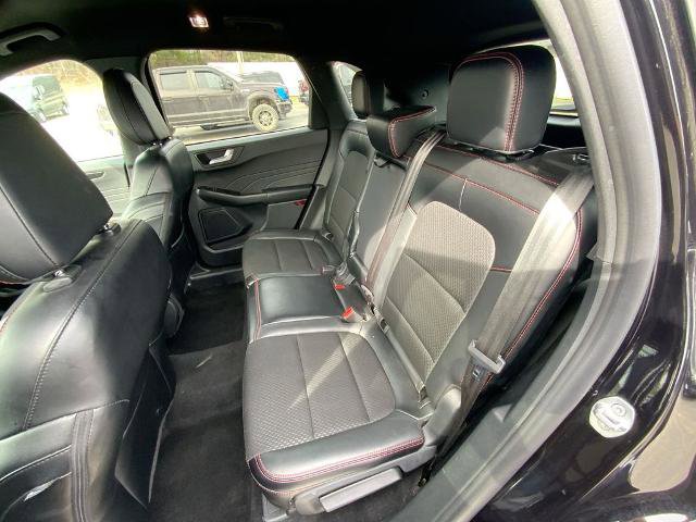 Certified 2025 Ford Escape ST-Line AWD/4WD image 21