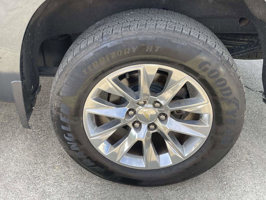 Used 2020 Chevrolet Silverado 1500 LTZ w/ LTZ Premium Package image 11