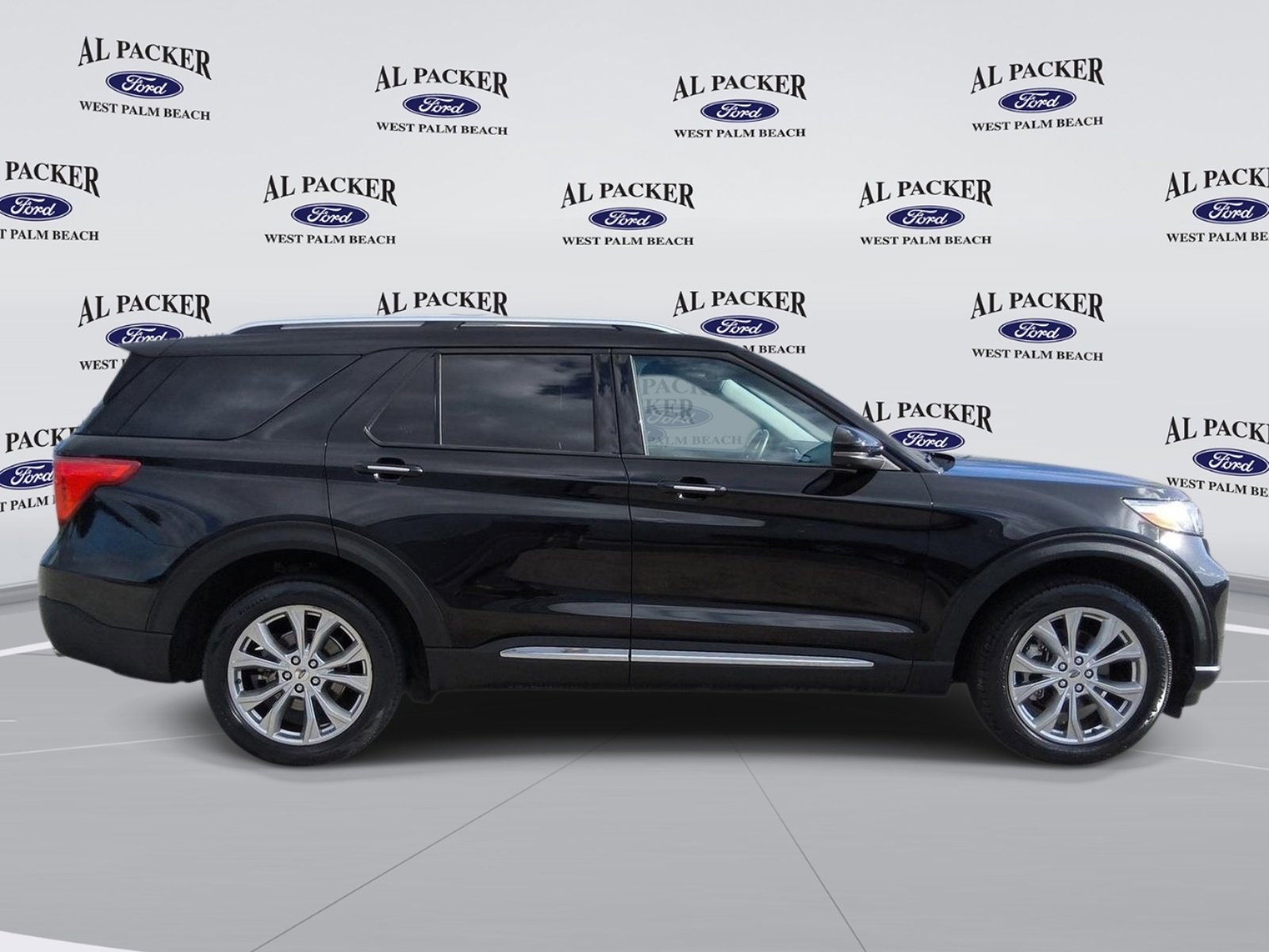 Certified 2021 Ford Explorer Limited AWD/4WD image 8