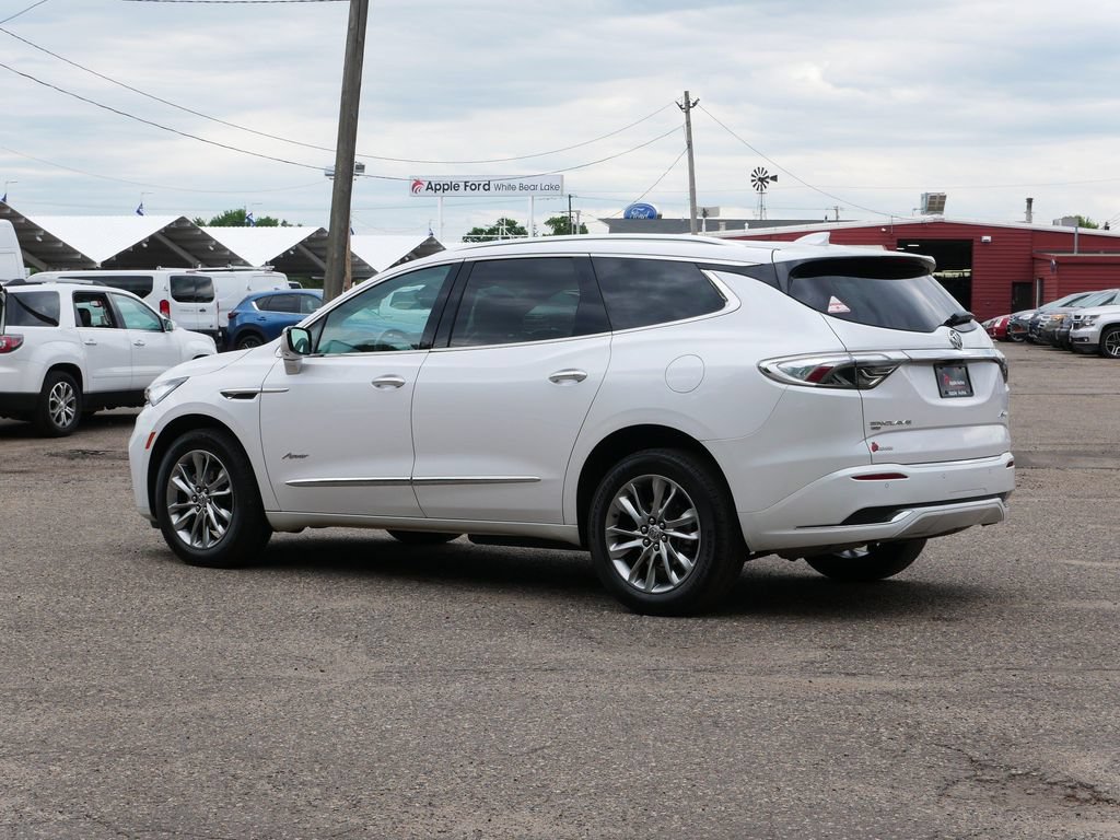 Used 2024 Buick Enclave Avenir w/ Avenir Technology Package AWD/4WD image 4