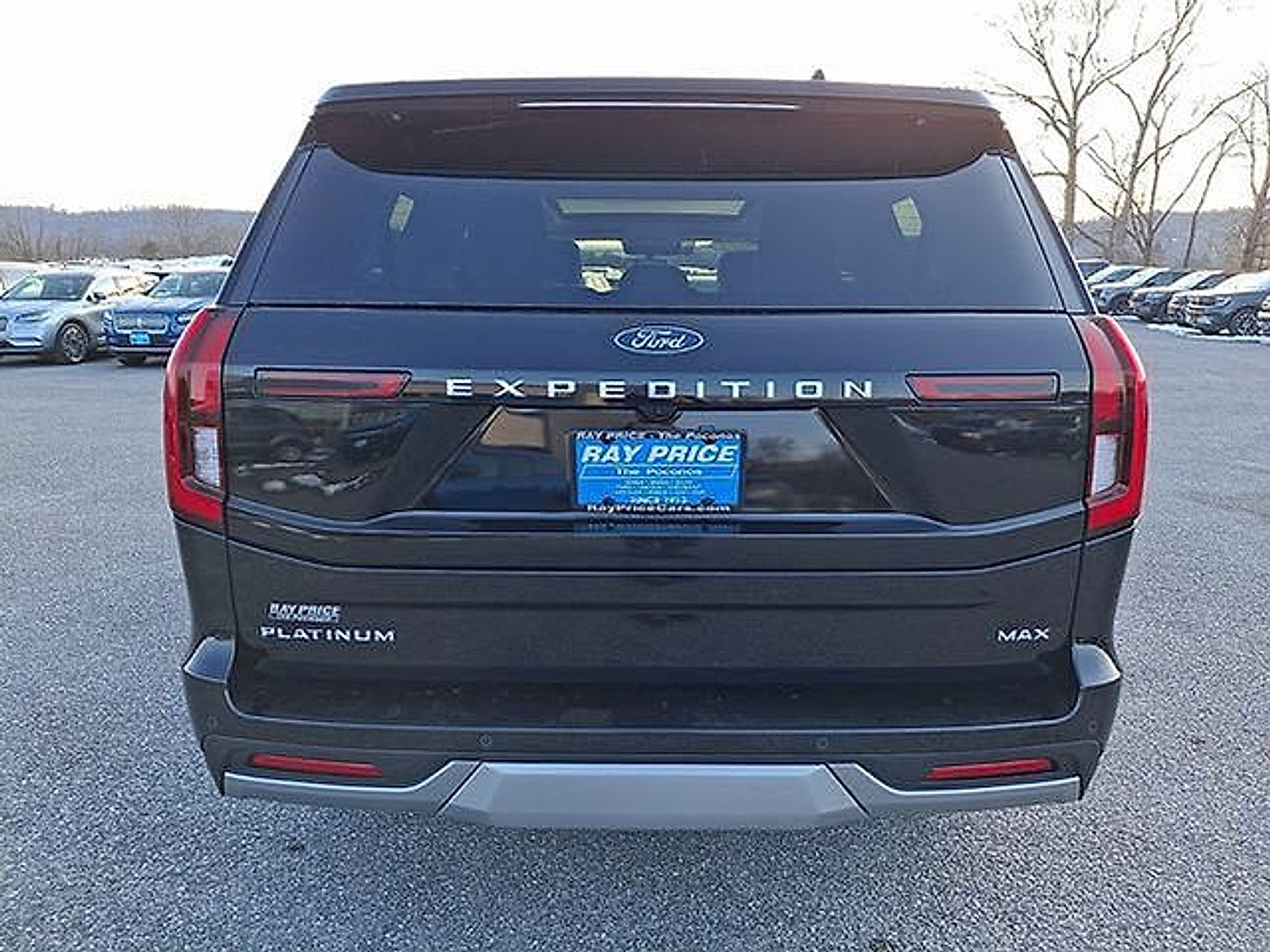 Certified 2025 Ford Expedition Max Platinum AWD/4WD image 8