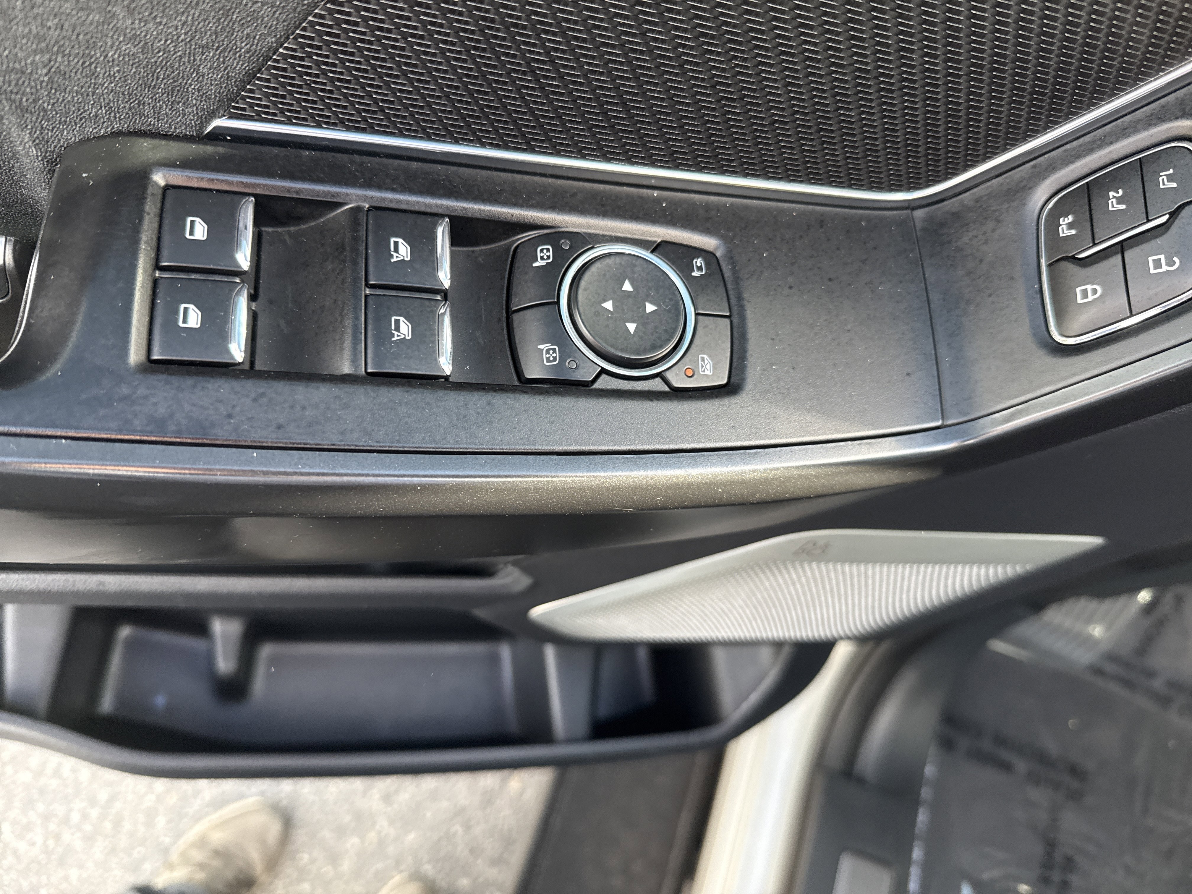 Certified 2023 Ford F150 Raptor image 15