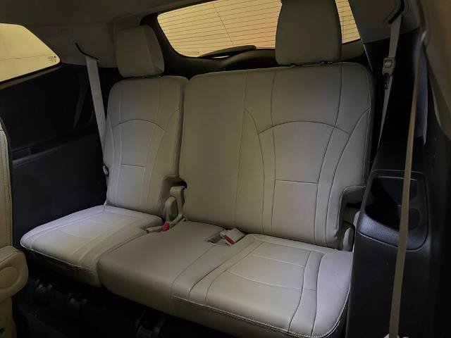 Used 2018 Buick Enclave Essence w/ Trailering Package FWD image 33