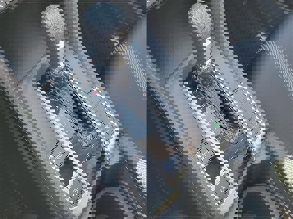 Used 2017 Honda Civic EX-T image 19