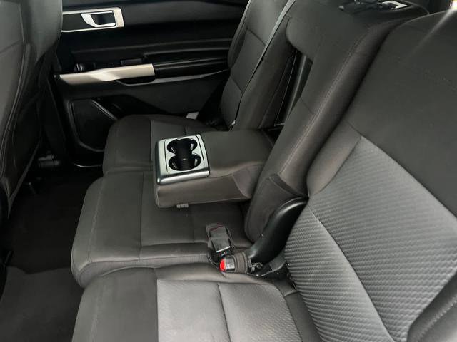 Certified 2023 Ford Explorer XLT RWD image 12