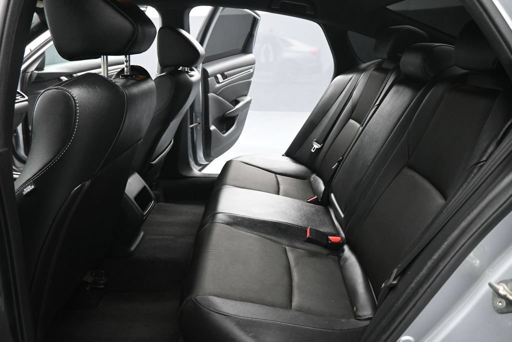 Used 2019 Honda Accord Sport image 15
