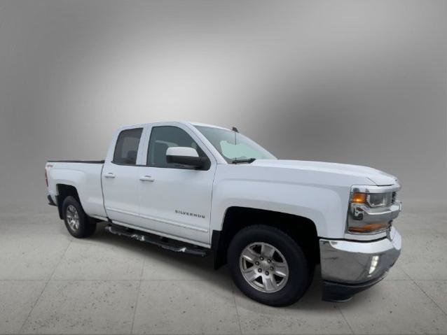 Used 2018 Chevrolet Silverado 1500 LT w/ All Star Edition AWD/4WD image 2