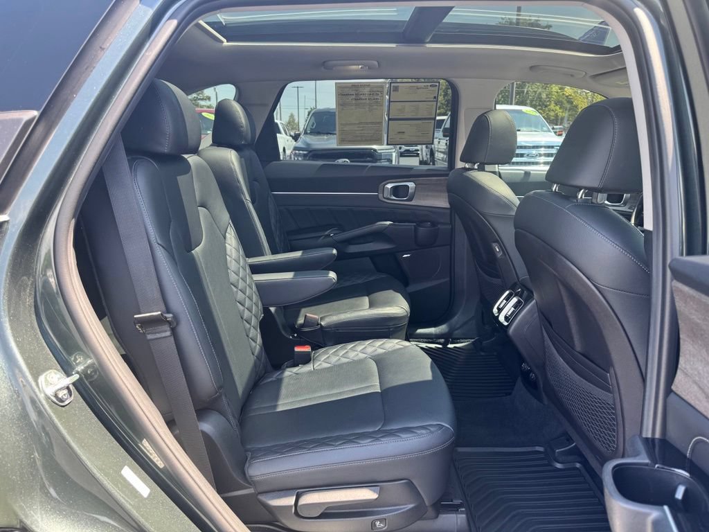 Used 2022 Kia Sorento SX Prestige AWD/4WD image 19