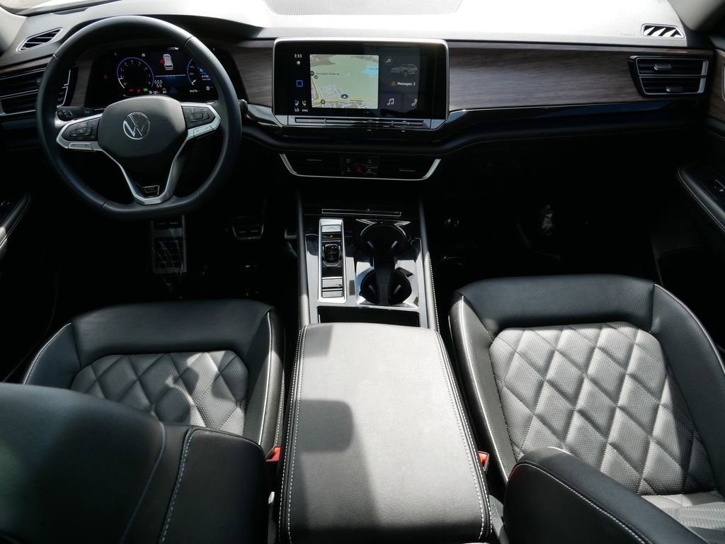 Used 2024 Volkswagen Atlas SEL Premium R-Line AWD/4WD image 13