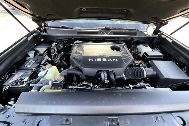 Used 2025 Nissan Armada Platinum Reserve image 7