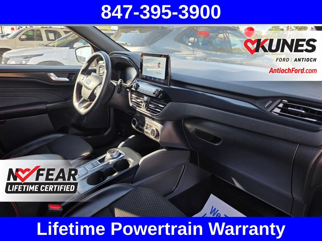 Certified 2025 Ford Escape ST-Line AWD/4WD image 43