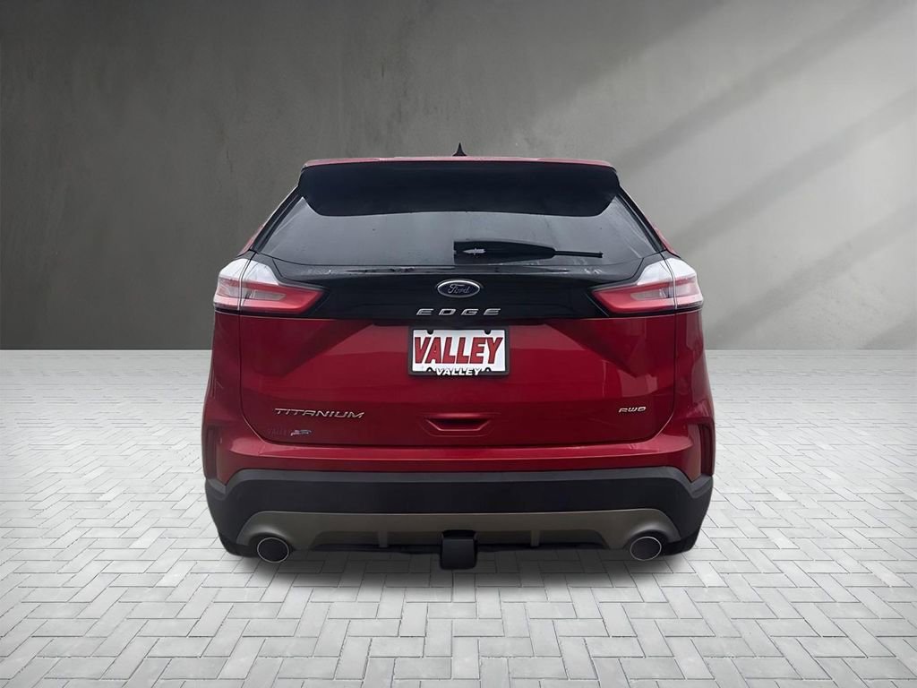 Certified 2022 Ford Edge Titanium w/ Class II Trailer Tow Package image 6