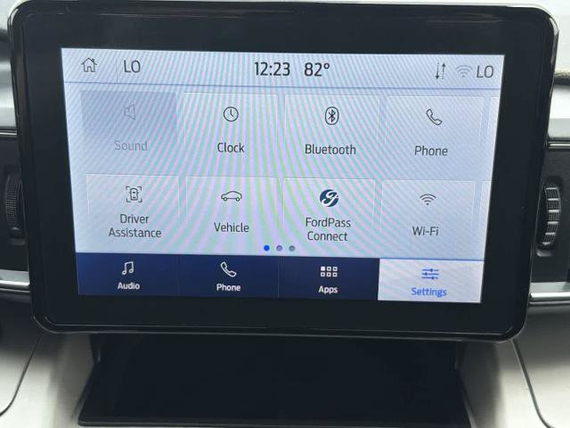 Certified 2024 Ford Explorer XLT w/ Equipment Group 202A AWD/4WD image 28