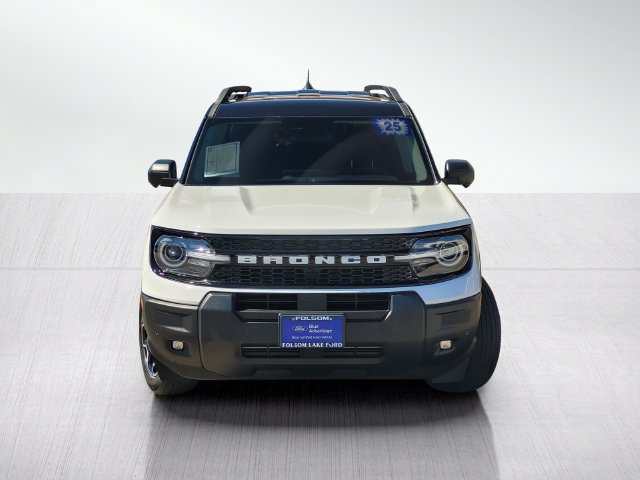 Certified 2025 Ford Bronco Sport Outer Banks w/ Outer Banks Tech Package+ AWD/4WD image 2