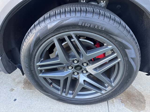 Certified 2025 Ford Explorer ST AWD/4WD image 12
