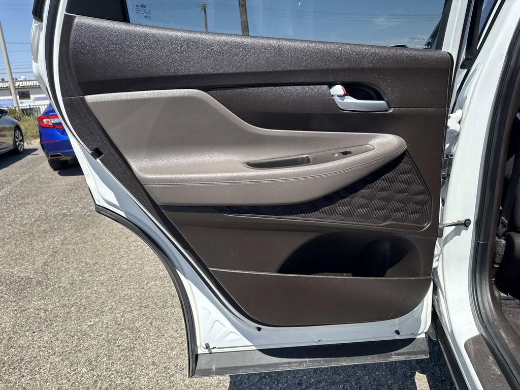 Used 2019 Hyundai Santa Fe SE AWD/4WD image 23