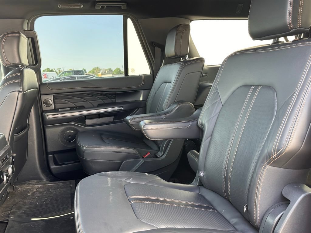 Certified 2023 Ford Expedition Max Platinum AWD/4WD image 14