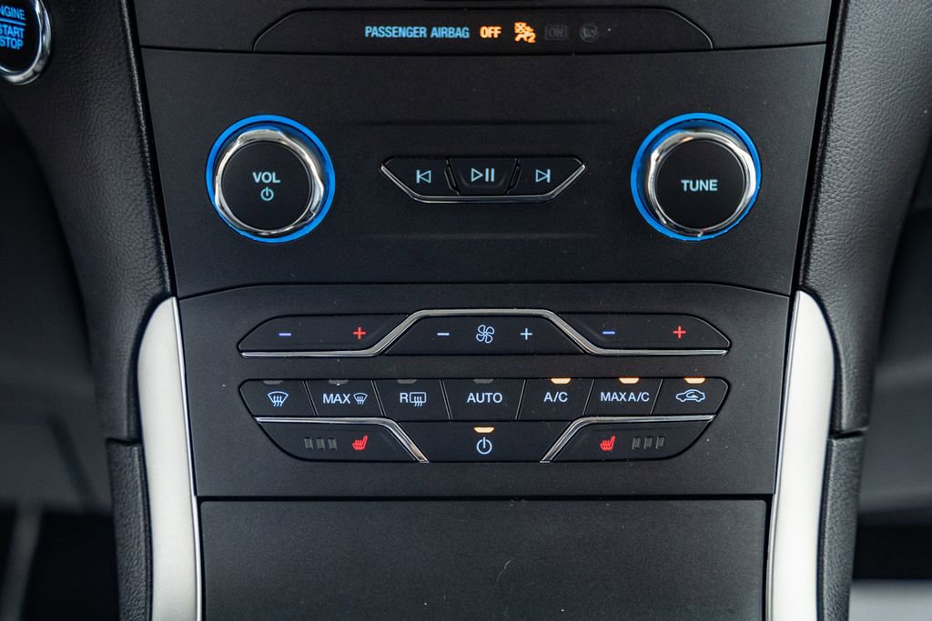 Certified 2020 Ford Edge SEL w/ Convenience Package image 24