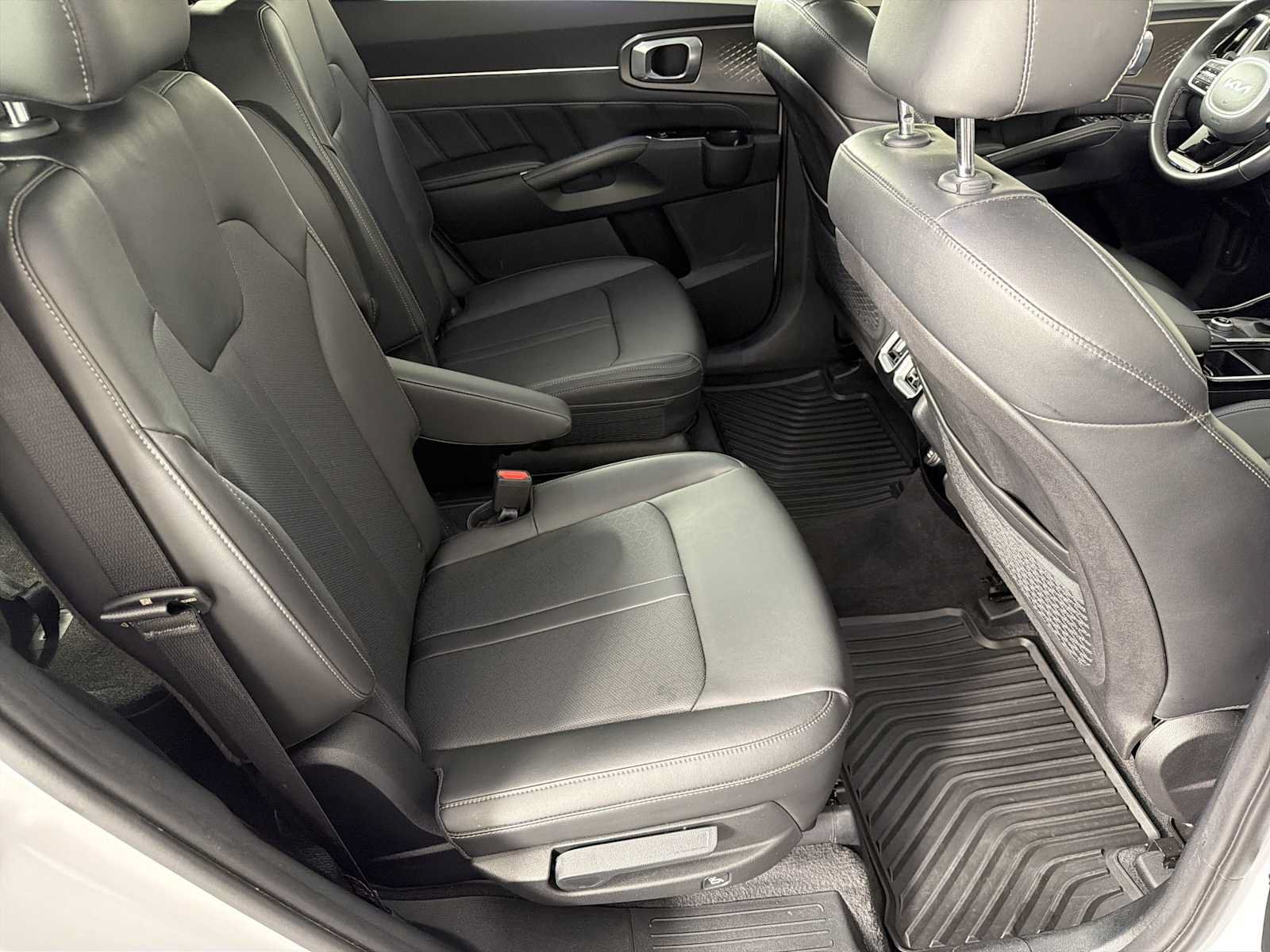 Used 2022 Kia Sorento SX FWD image 15