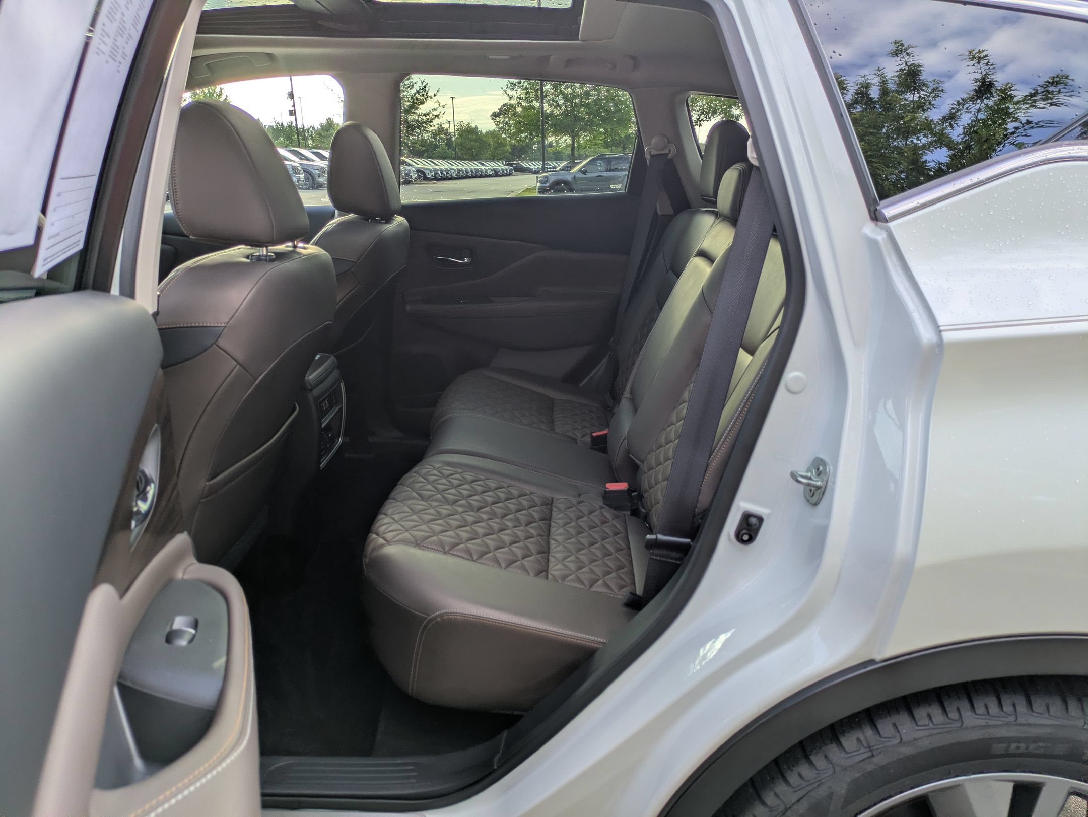 Used 2023 Nissan Murano Platinum w/ Cargo Package FWD image 29
